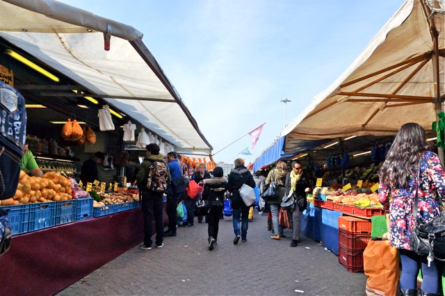 Haagse Markt. Foto door Roel Wijnants.