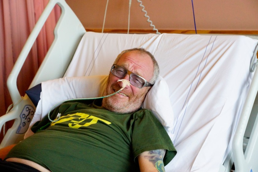 Bom poseert voor zijn privé paparazzi. Foto door Roel Wijnants.