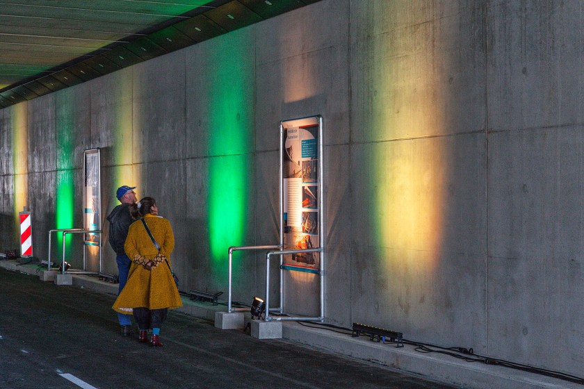 Overal stonden informatieborden